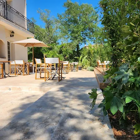 Szálloda Lou Mare Saint-Tropez